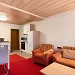 Haus Erika 아파트