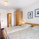 Haus Erika 아파트 *