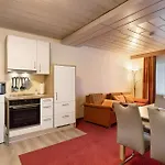 Haus Erika 아파트 *