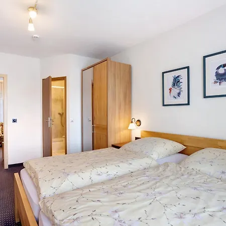 Haus Erika Апартаменты *